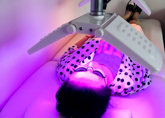 PDT Anti Aging LED Light Skin Treatment Beauty Machine Max To 120mw/Cm2 Per Head