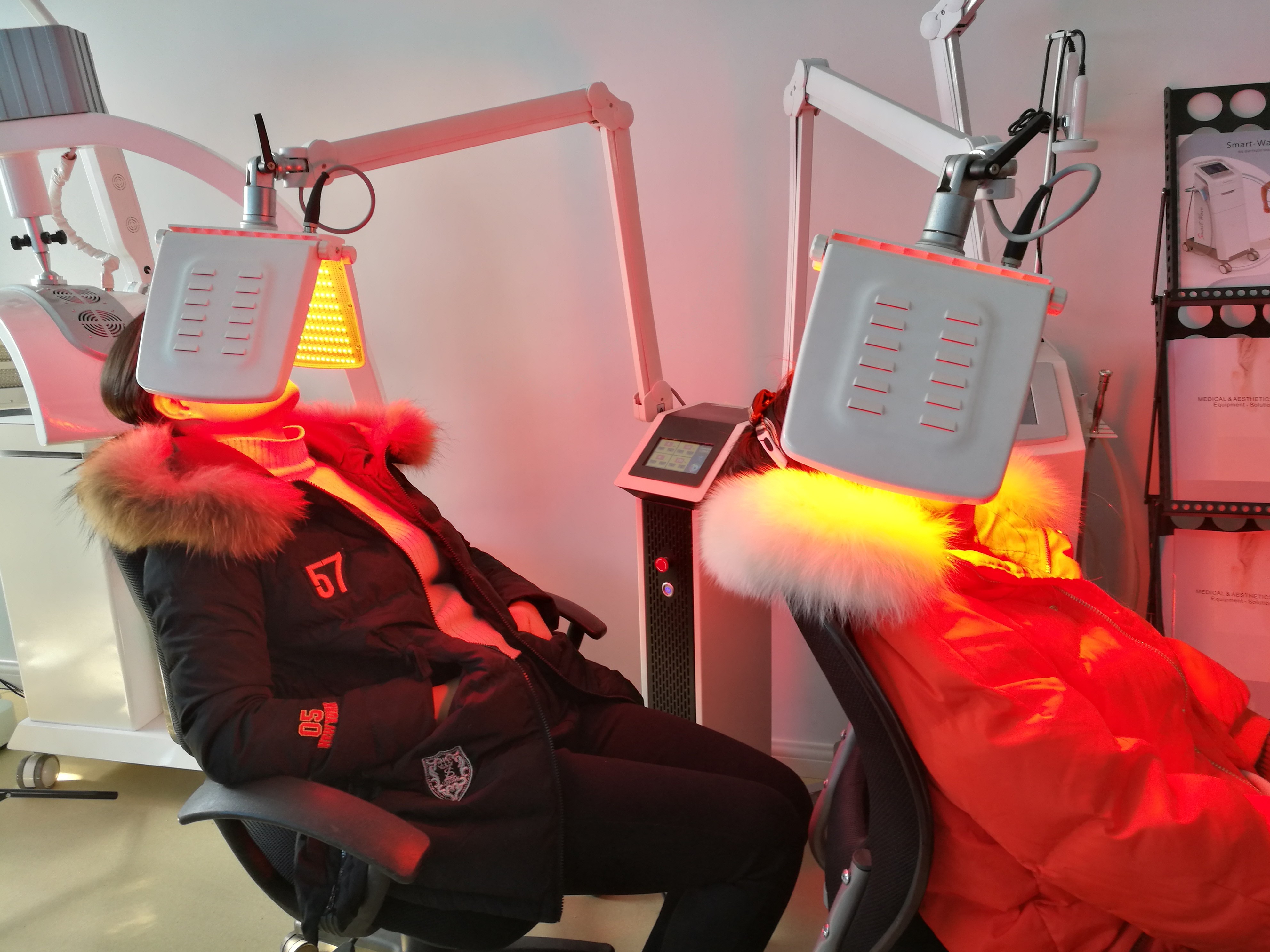 Pro Photon BIO LED Light Therapy Machine 10 110HZ Frequency Acne